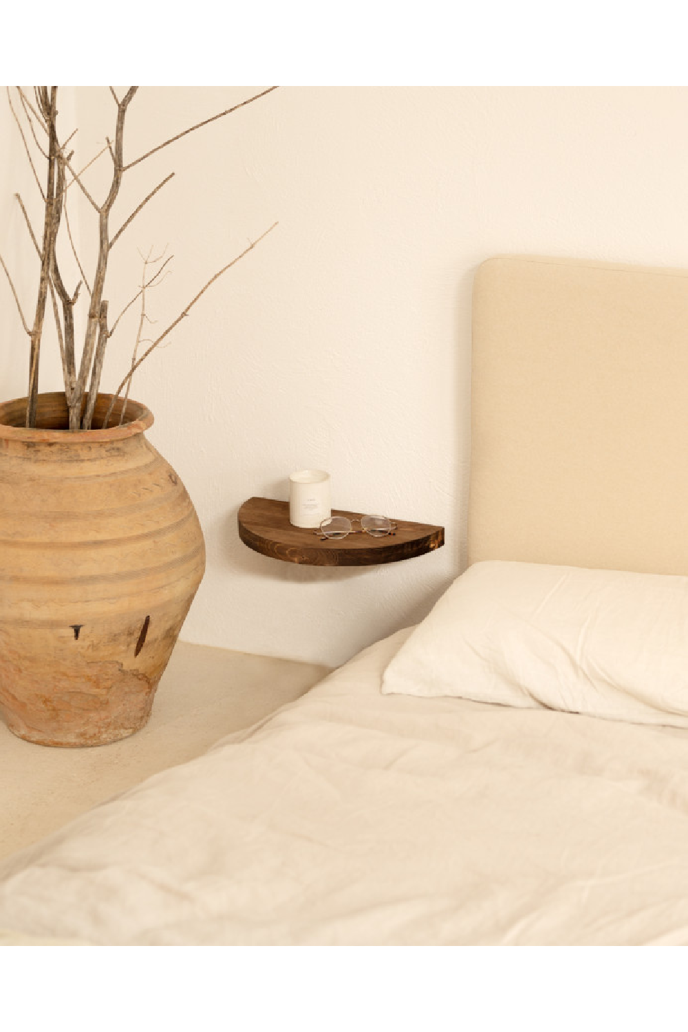 Curved Floating Nightstand | Decowood Tokyo | Oroa.com