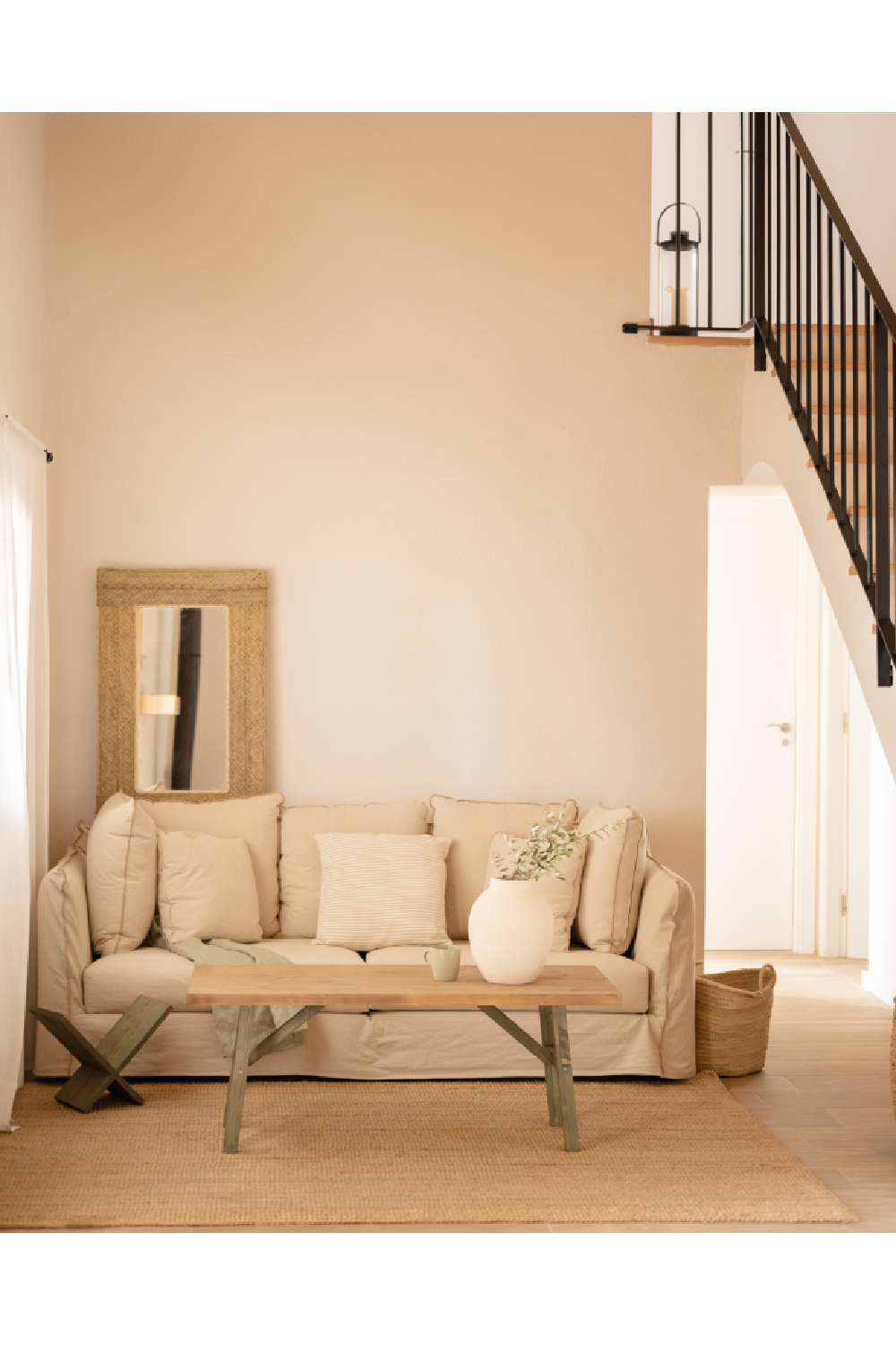 Scandinavian Wooden Coffee Table | Decowood Siep | OROA.com