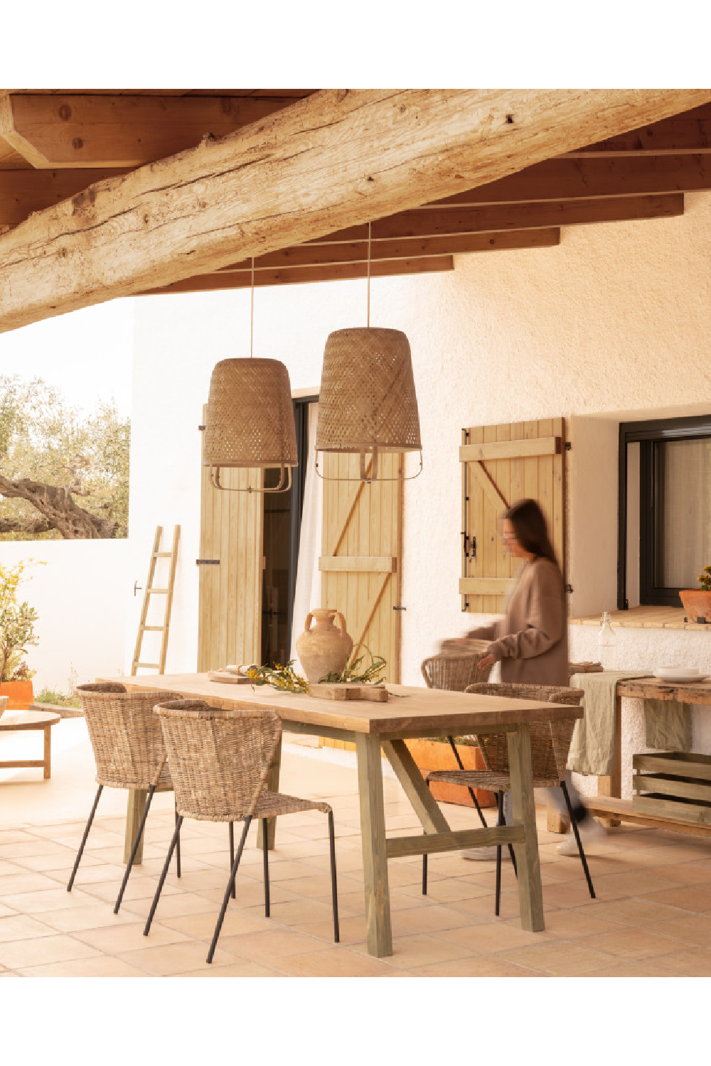 Scandinavian Wooden Dining Table | Decowood Siep | OROA.com