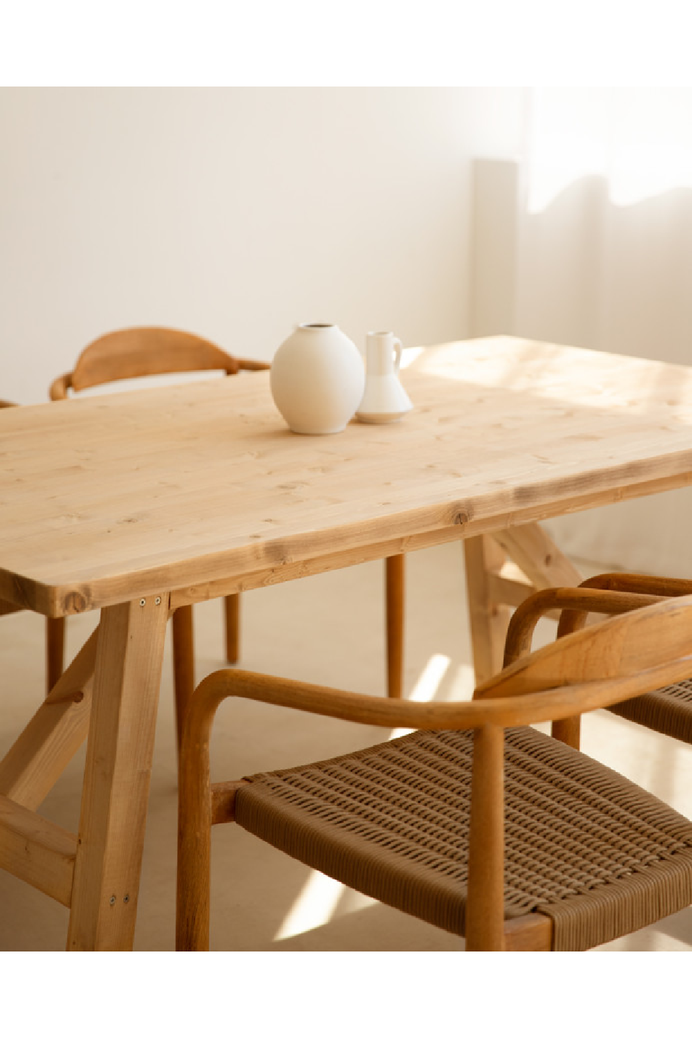 Scandinavian Wooden Dining Table | Decowood Siep | OROA.com