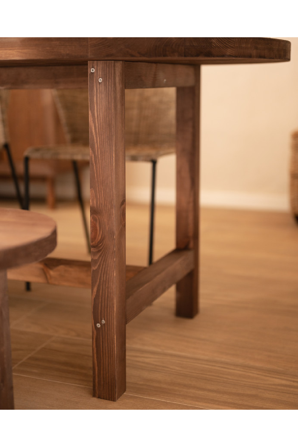 Wooden Oval Dining Table | Decowood Olivia | Oroa.com