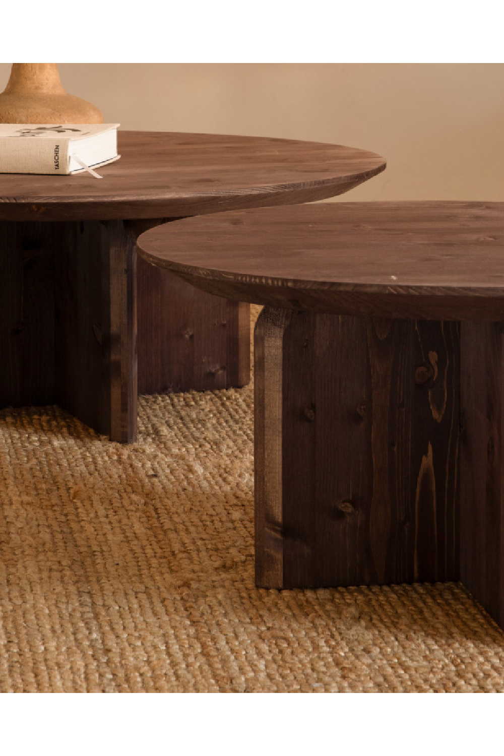 Round Solid Wood Coffee Table | Decowood Bloom | Oroa.com