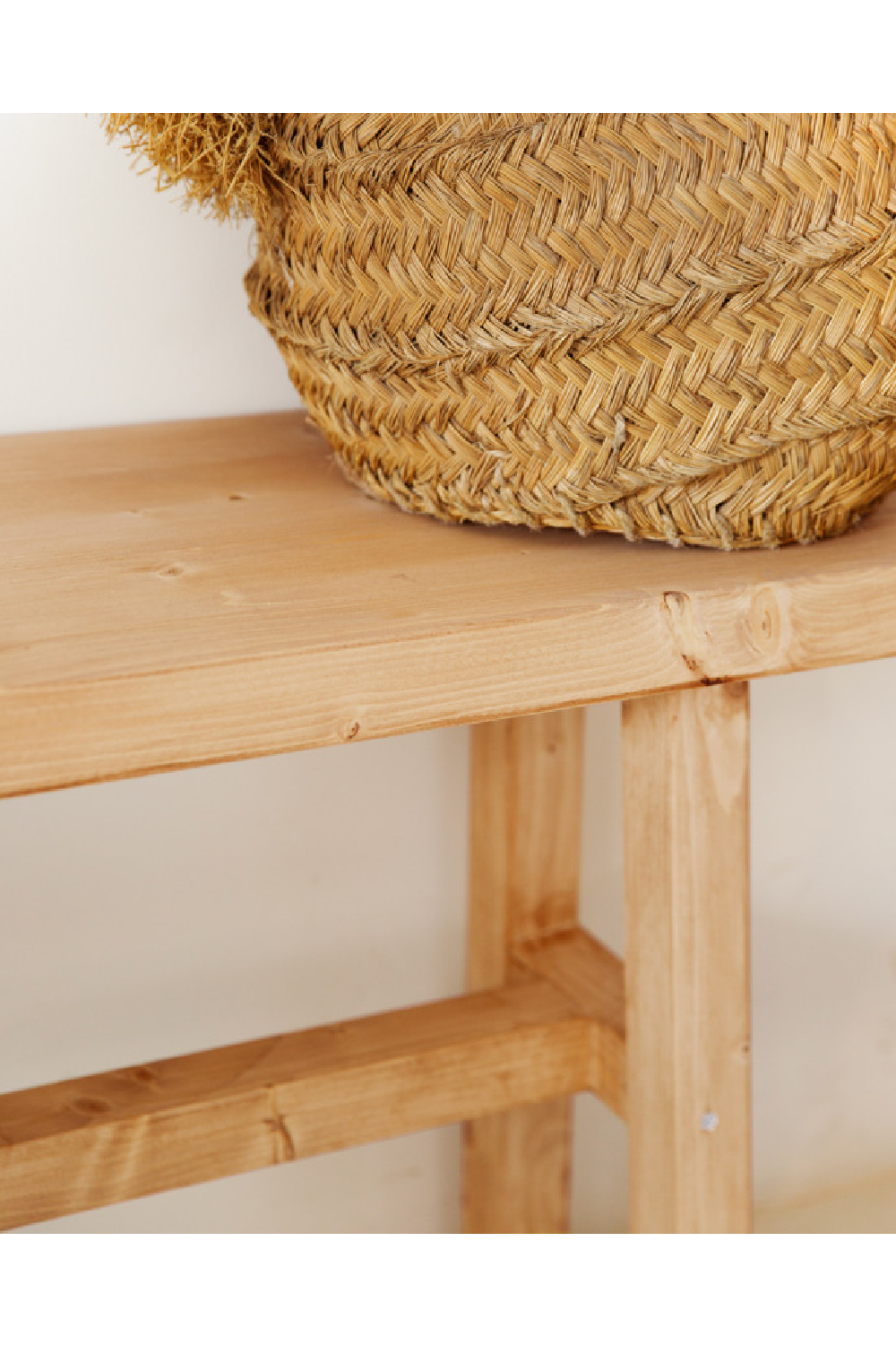 Classic Wooden Bench | Decowood Batan | Oroa.com