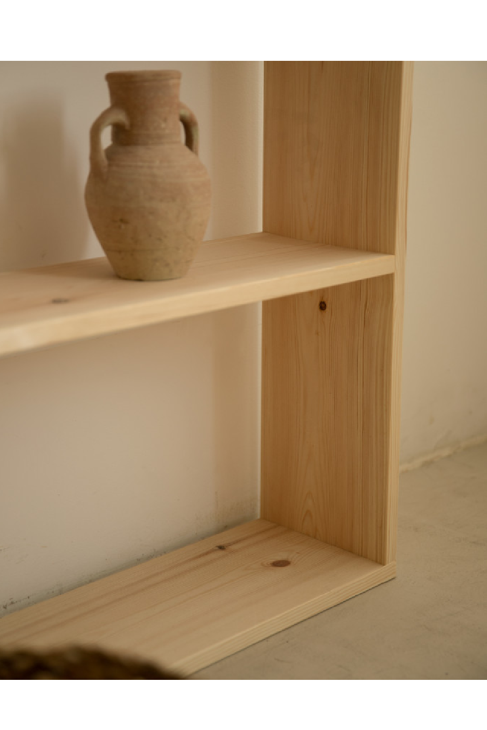 Spruce Wood Nordic Shelf | Decowood Saura | OROA.com