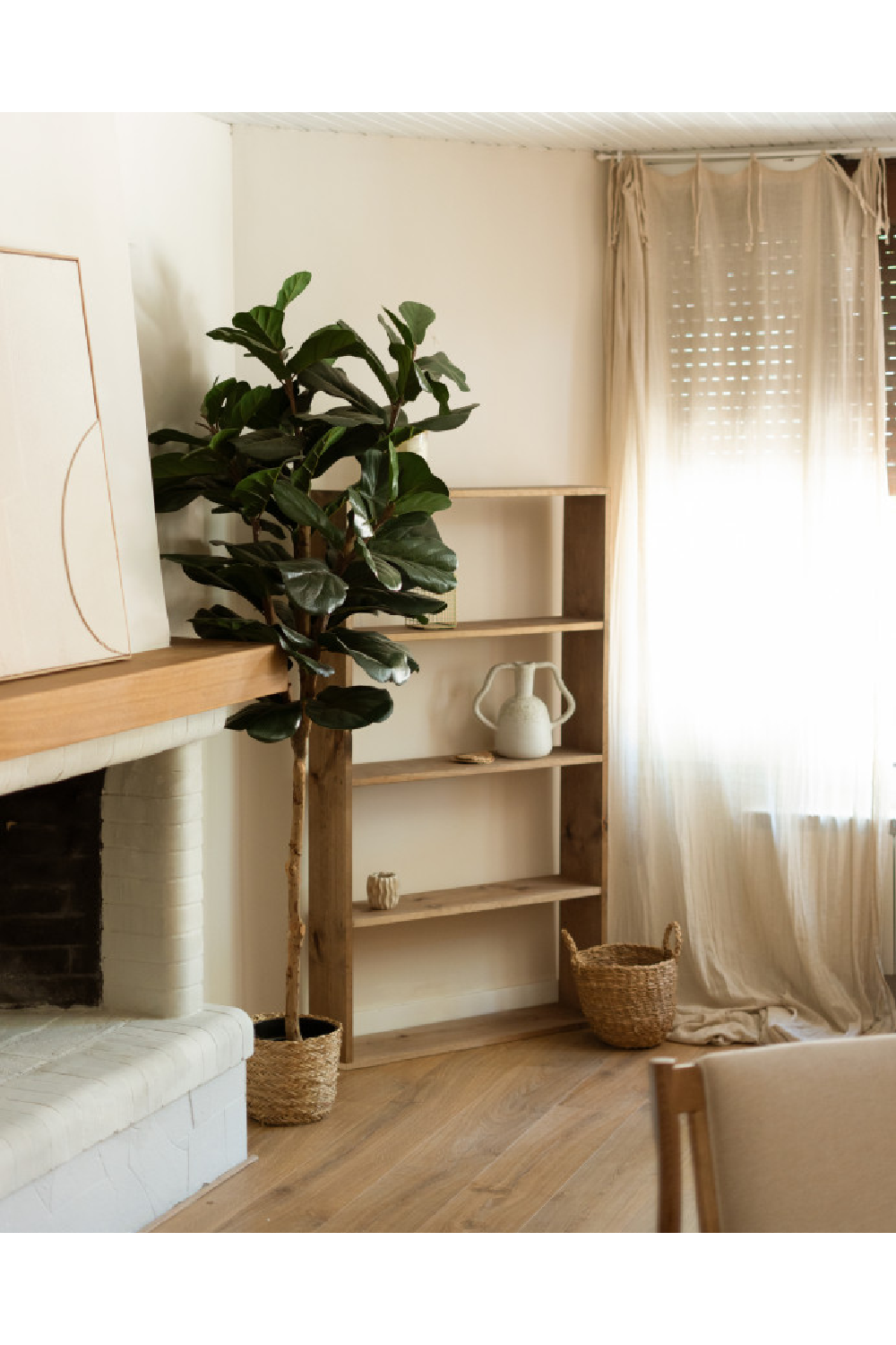 Spruce Wood Nordic Shelf | Decowood Saura | OROA.com