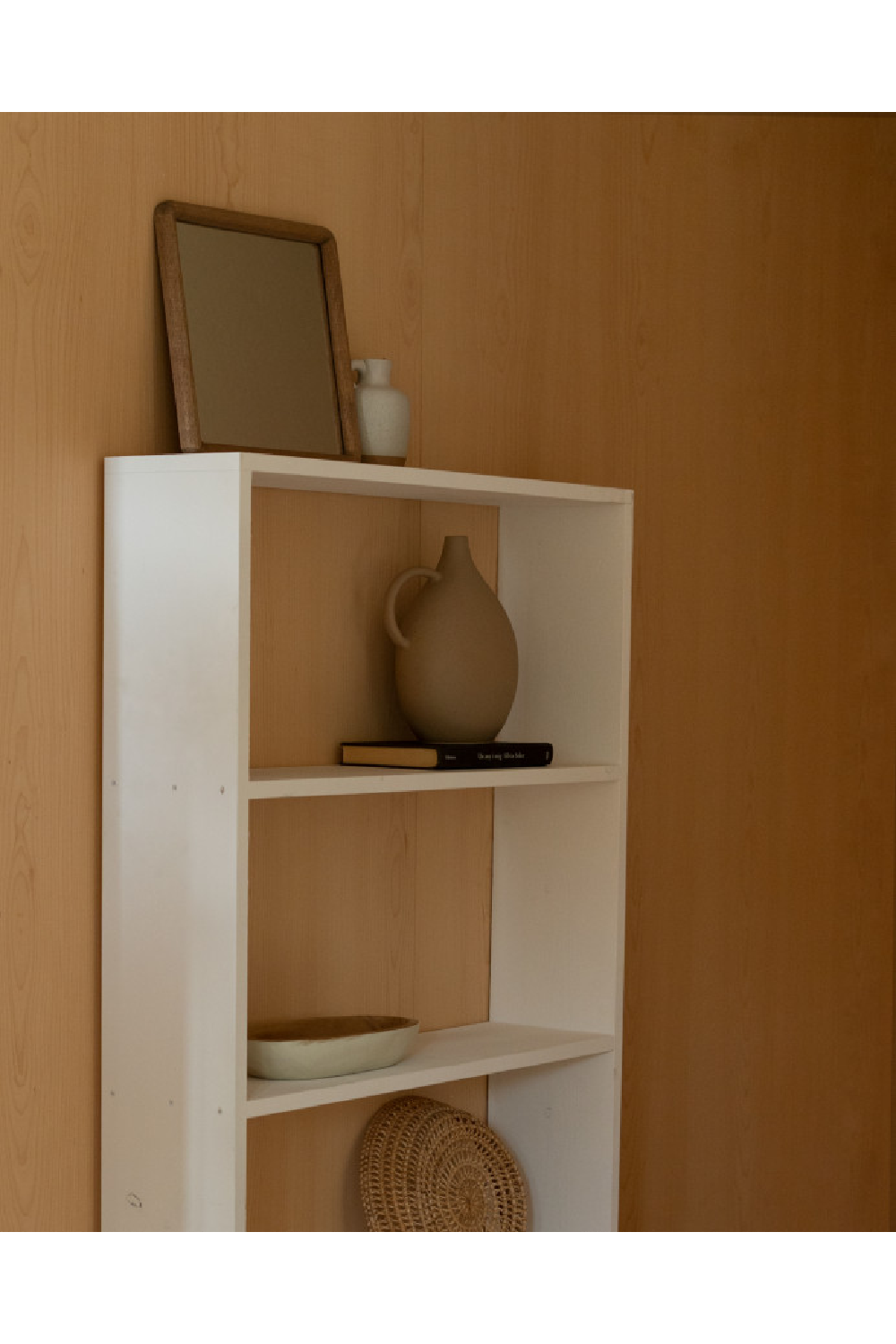Spruce Wood Nordic Shelf | Decowood Saura | OROA.com