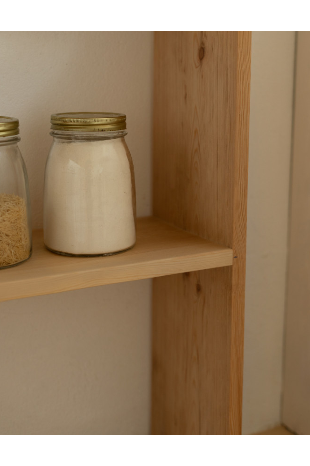 Spruce Wood Nordic Shelf | Decowood Saura | OROA.com