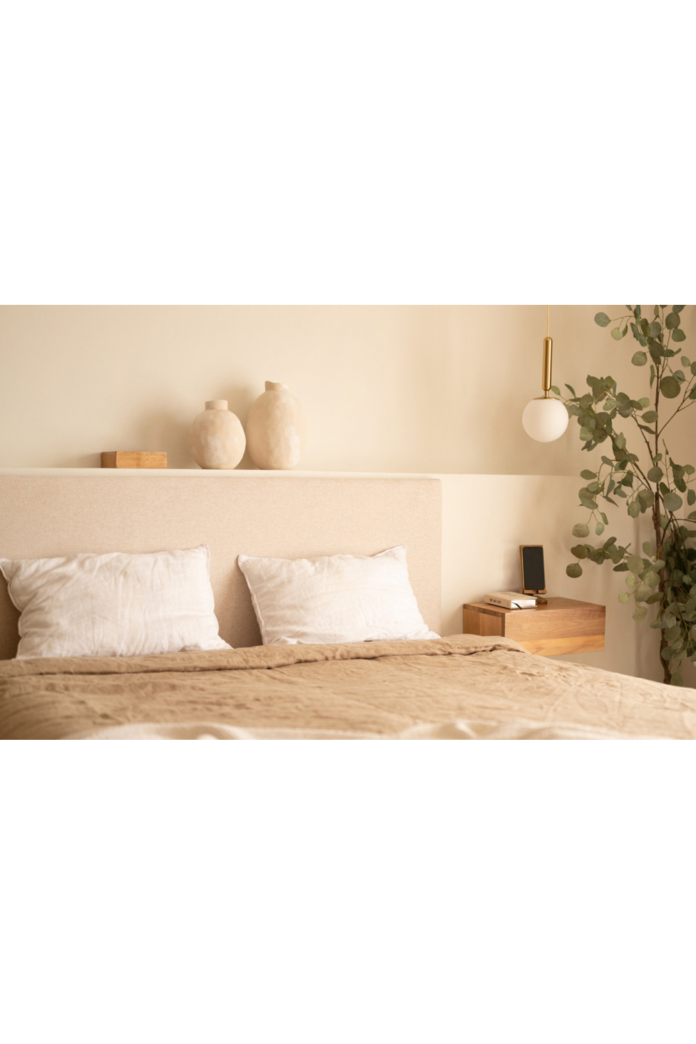 Headboard and Floating Bedside Tables (2) | Decowood Hoola + Ingrid | Oroa.com