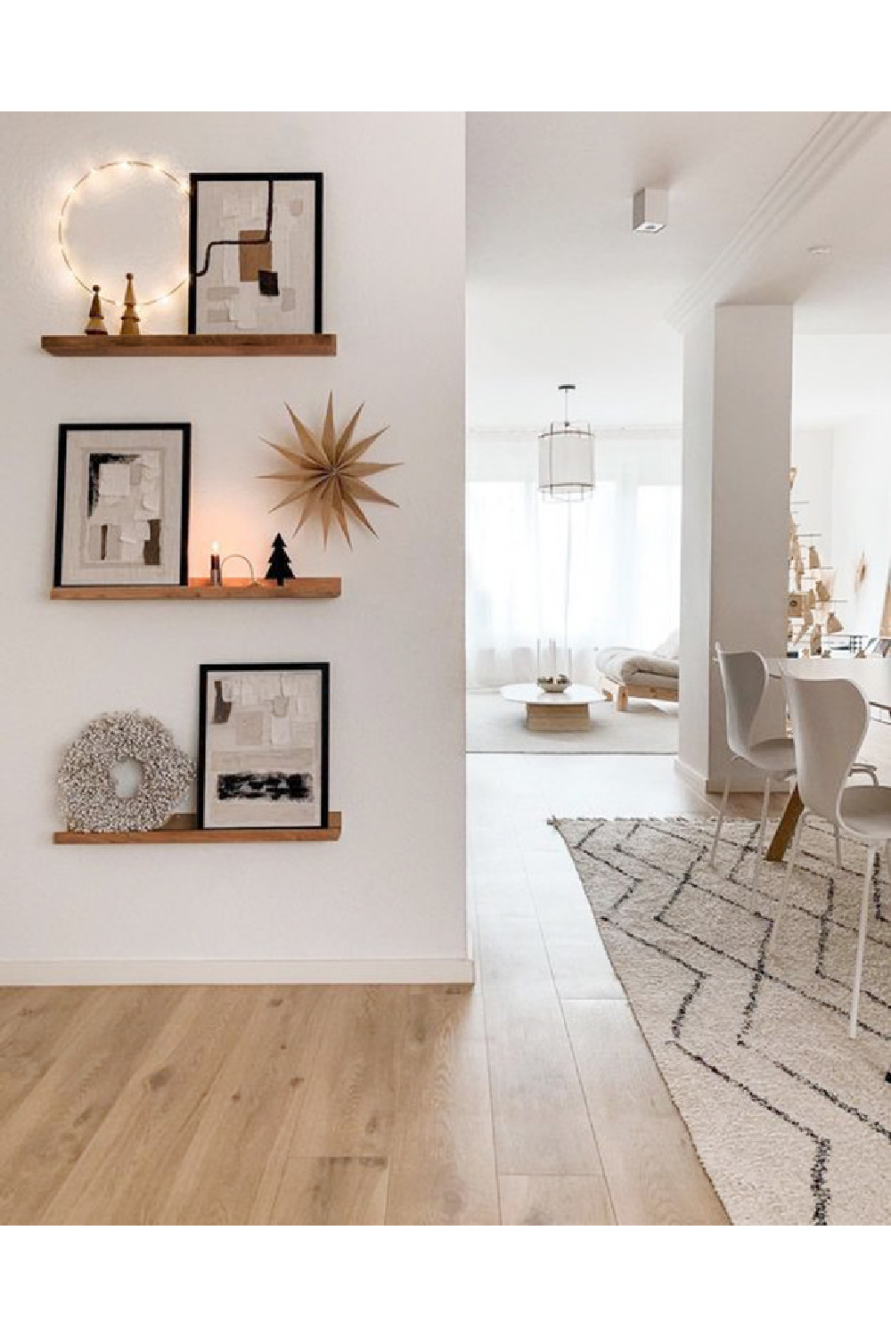 Nordic Floating Shelves (2) | Decowood Duke | Oroa.com