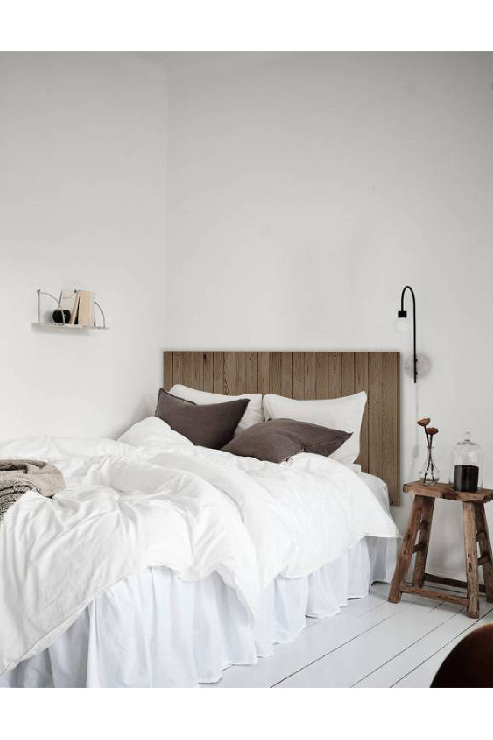 Vertical Slatted Headboard | Decowood Cairo | Oroa.com