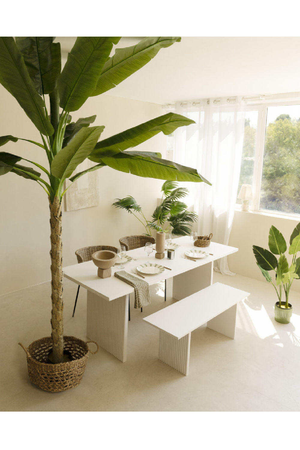 Fluted Wood Legs Dining Table | Decowood Bali | Oroa.com