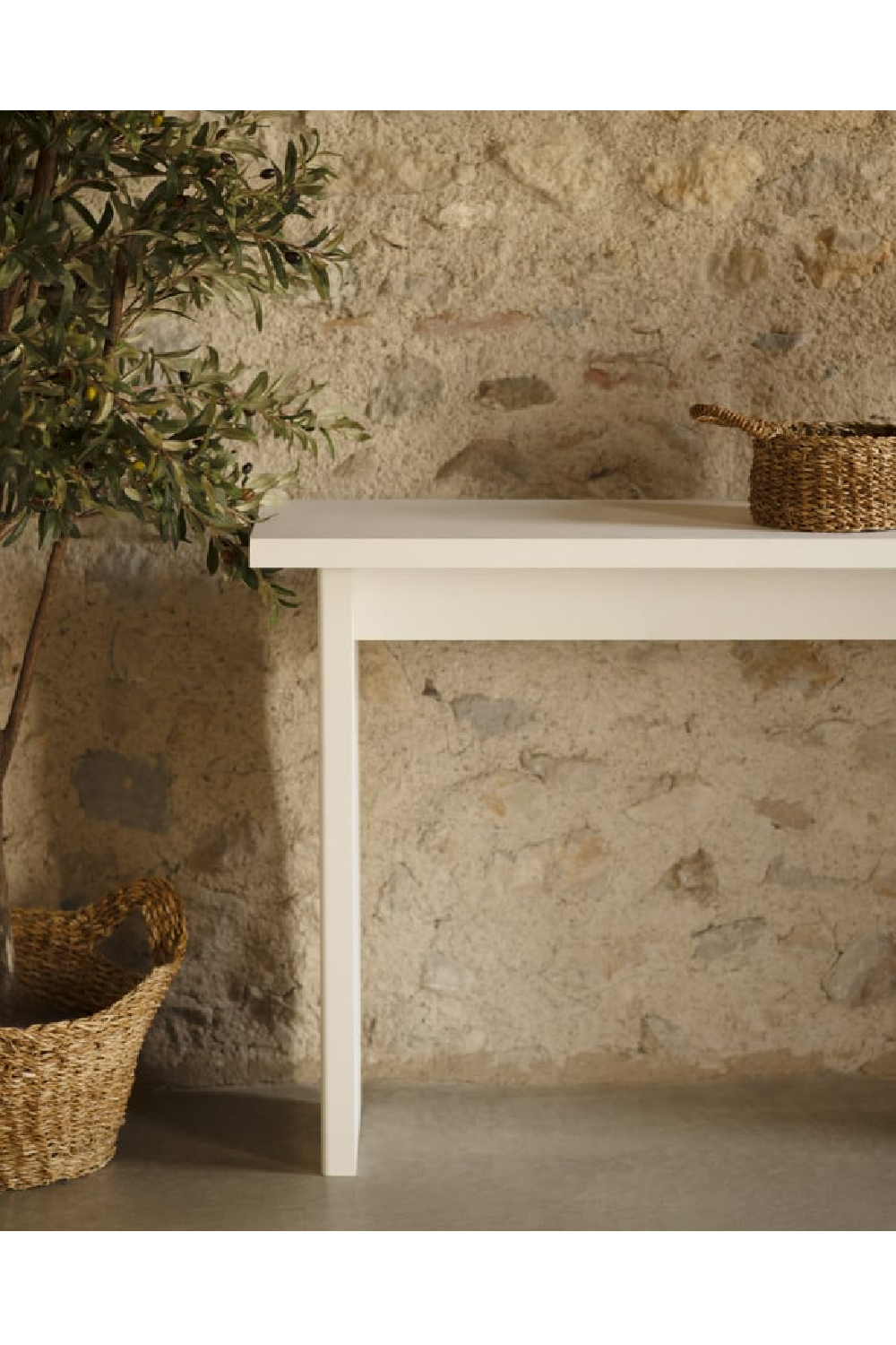 Fluted Legs Console Table | Decowood Bali | Oroa.com