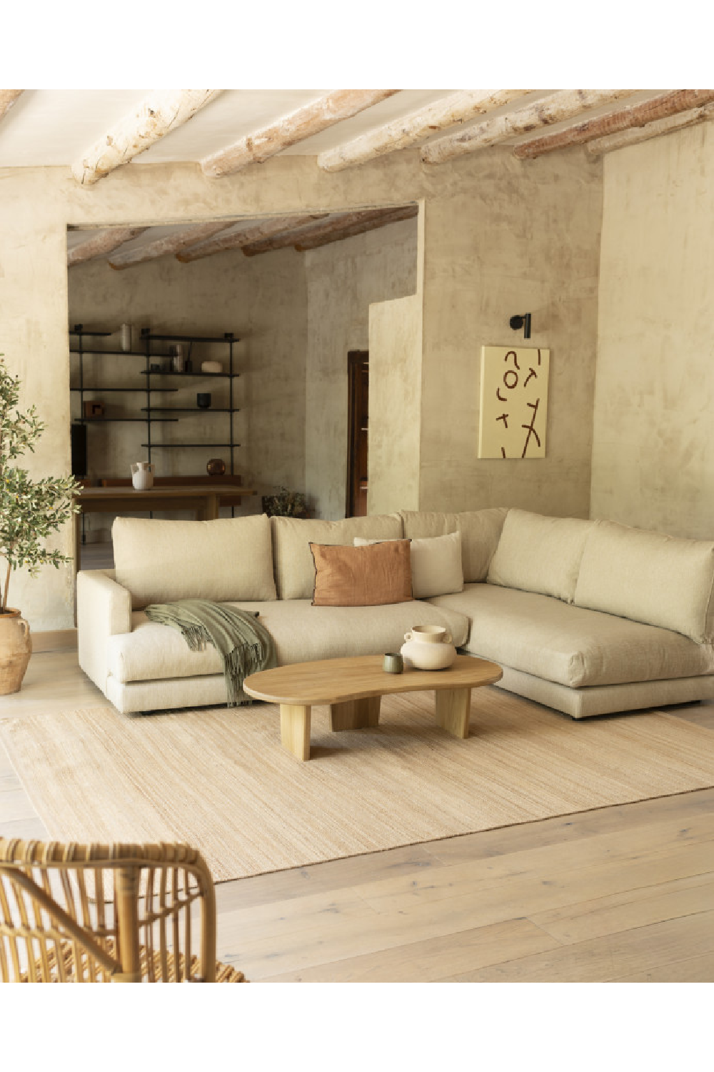 Pebble-Shaped Poplar Coffee Table | Decowood Bimba | Oroa.com