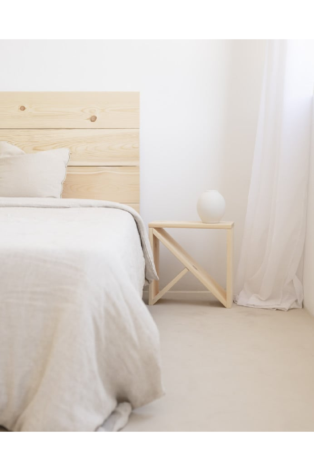 Solid Pine Side Table | Decowood Stoke | OROA.com