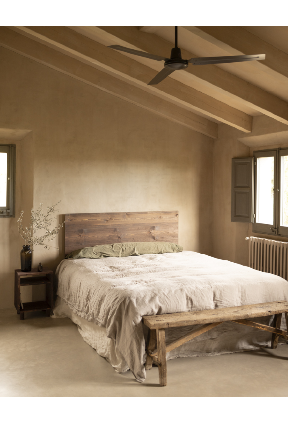 Minimalist Wooden Nightstand | Decowood Hera | Oroa.com