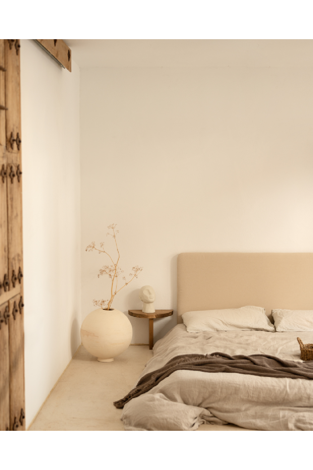 Semi-Circle Wooden Side Tables (2) | Decowood Tokyo | Oroa.com