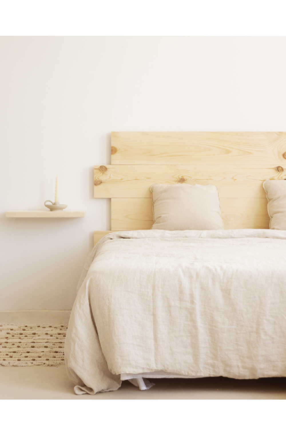 Solid Pine Floating Shelf Nightstands (2) | Decowood Hak | Oroa.com