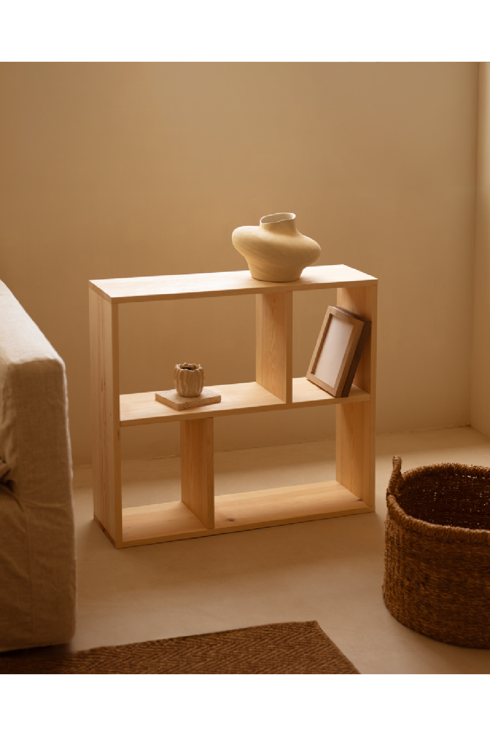 Minimalist Wooden Side Shelf | Decowood Saura | OROA.com