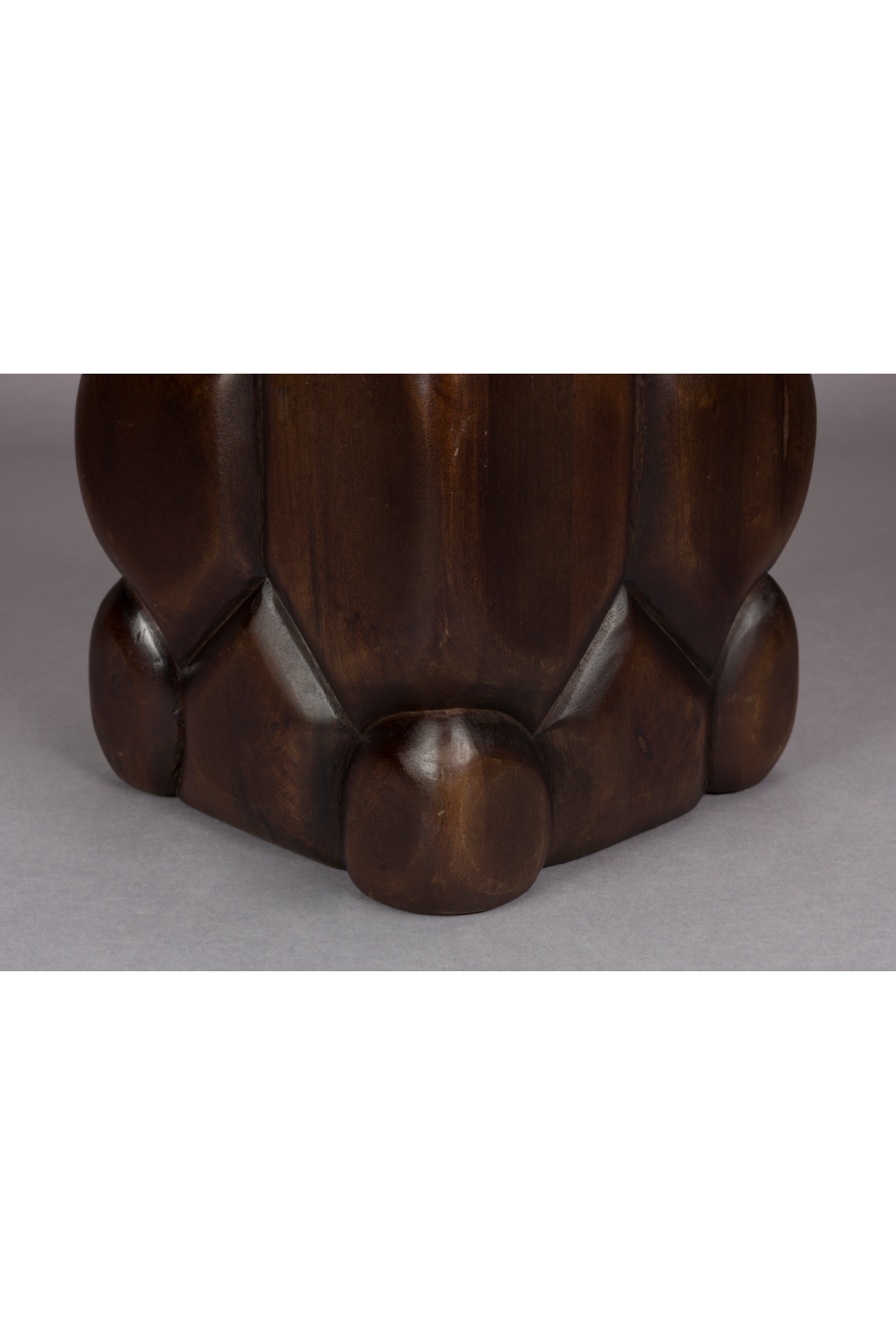 Carved Mango Wood Stool | Dutchbone Brooklyn | Oroa.com