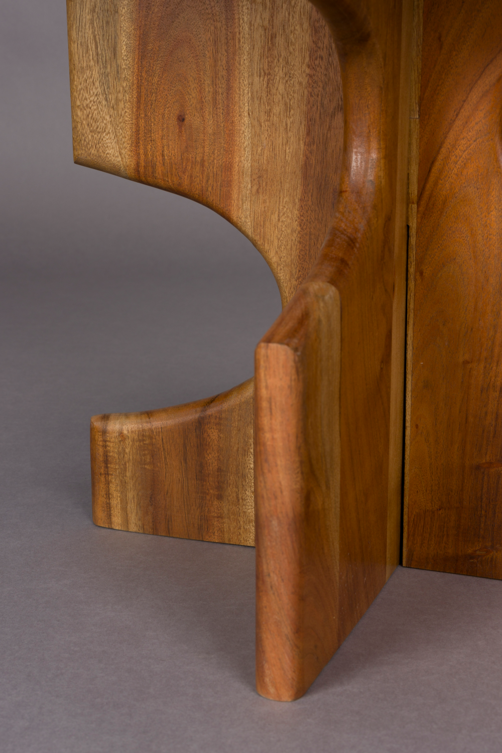 Notched Base Wooden Side Table | Dutchbone Morgan | OROA.com