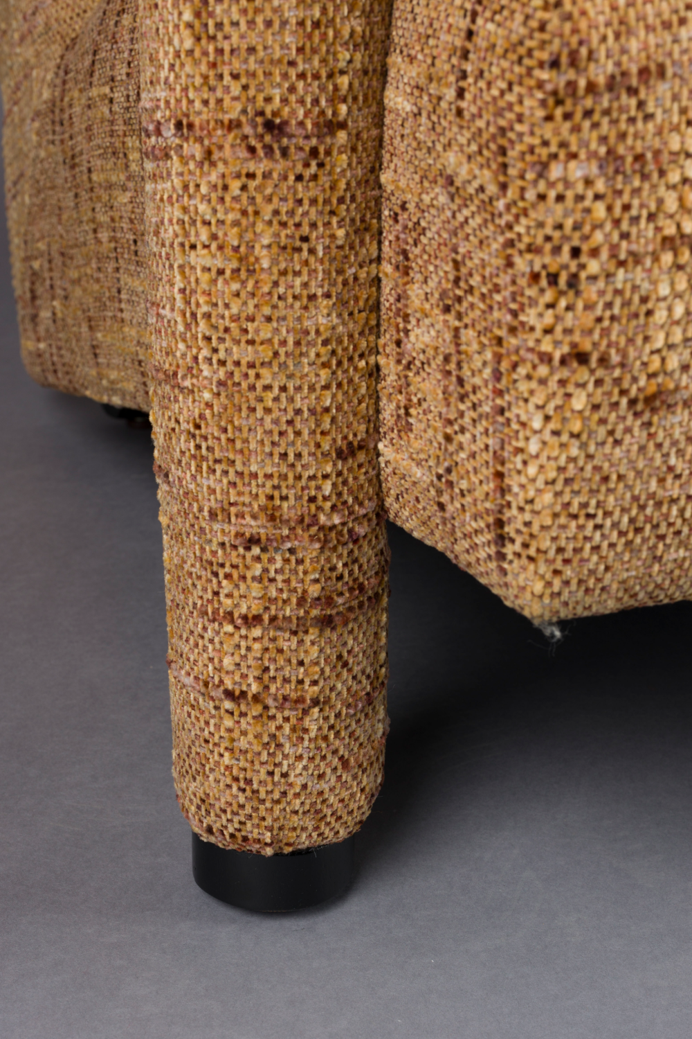 Melange Fabric Lounge Chair | Oroa.com