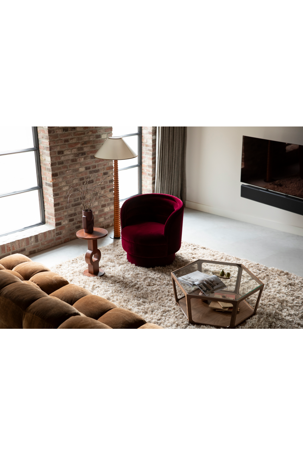 Red Velvet Swivel Lounge Chair | Oroa.com