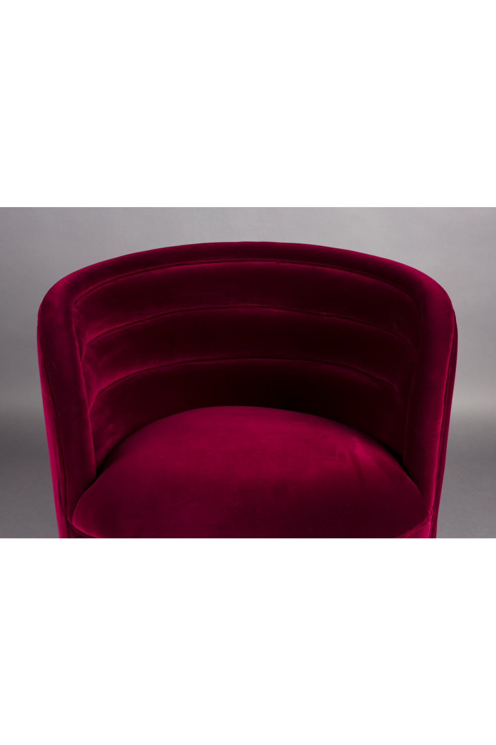 Red Velvet Swivel Lounge Chair | Oroa.com