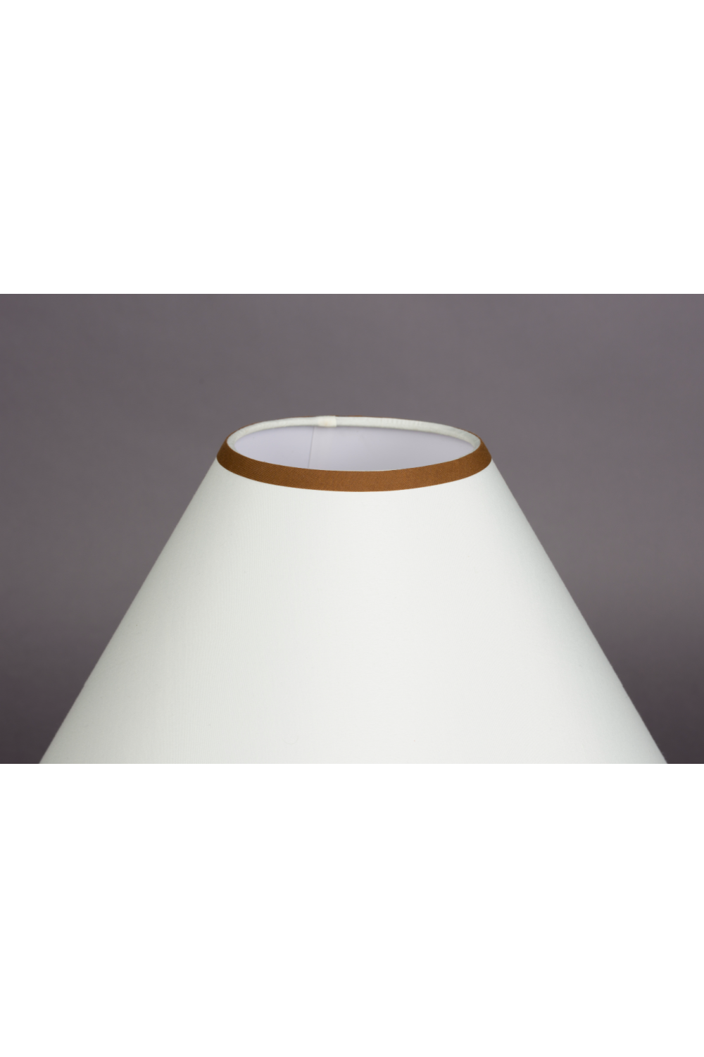 Ribbed Oak Table Lamp | Dutchbone Horace | Oroa.com