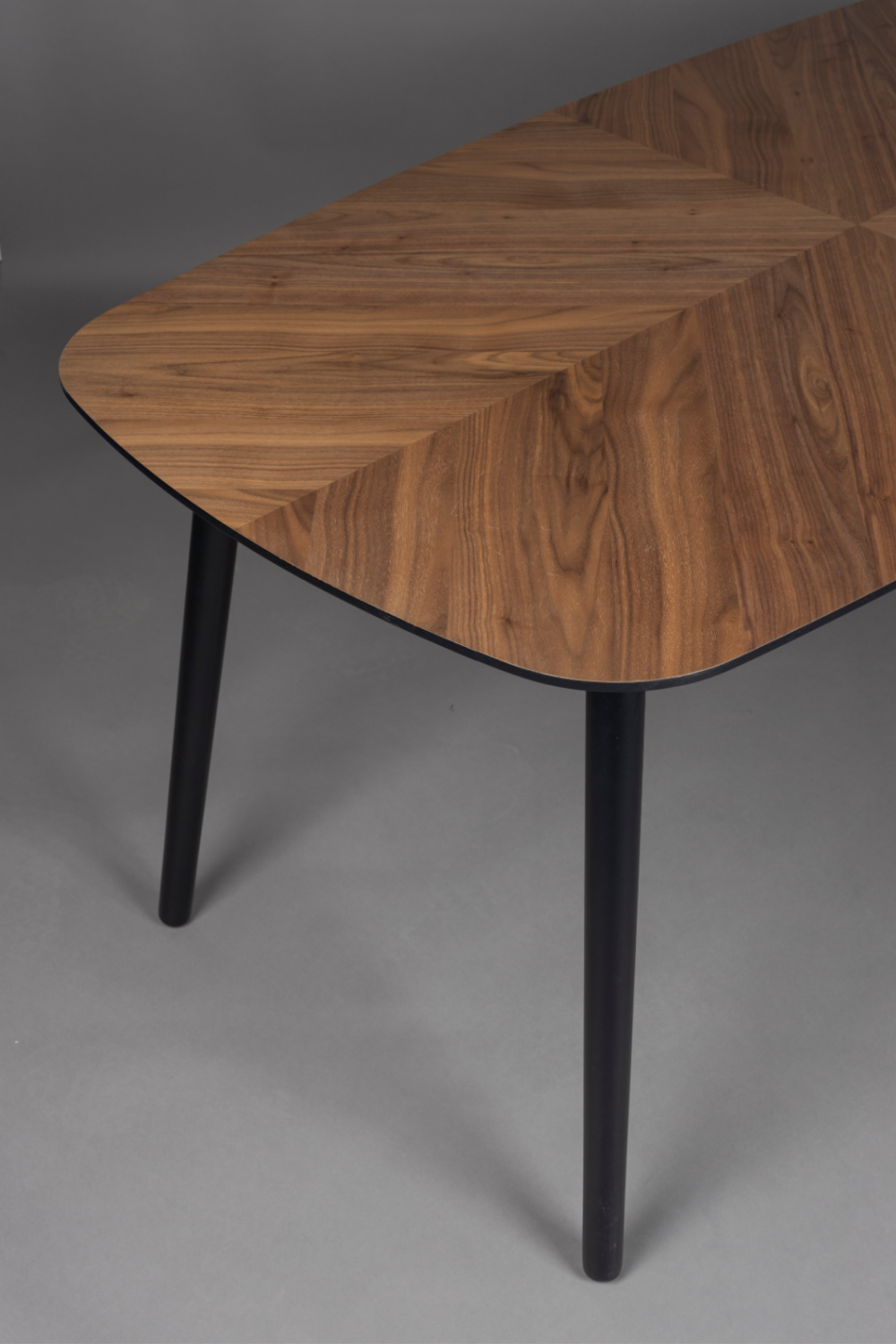 Rubber Wood Dining Table | Dutchbone Clover | Oroa.com