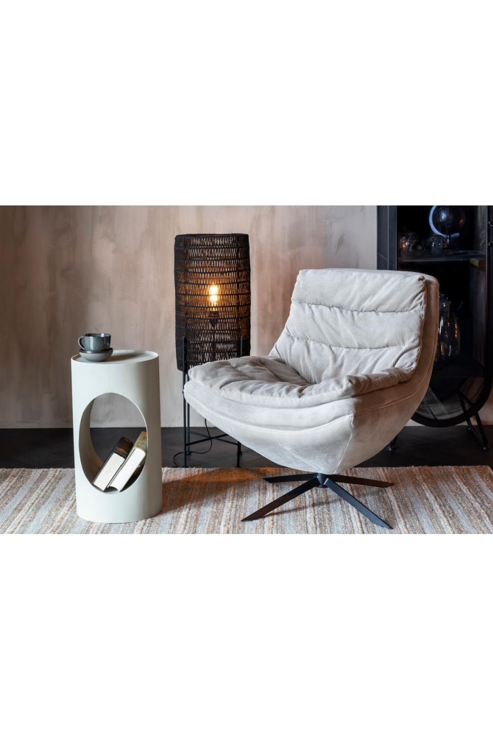 Modern Cylinder Side Table | Dutchbone Sai | OROA.com