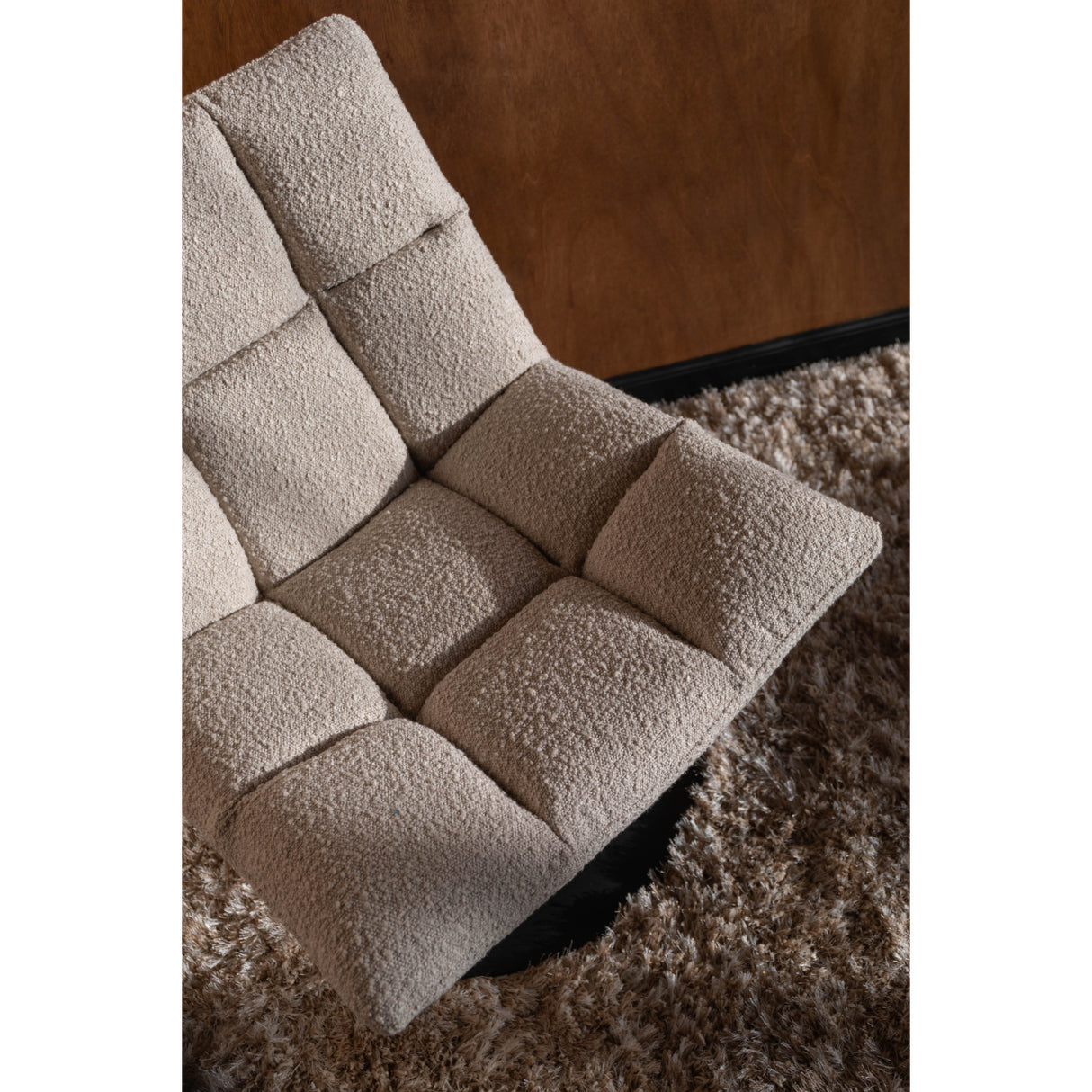 White Boucle Swivel Lounge Chair | Oroa.com