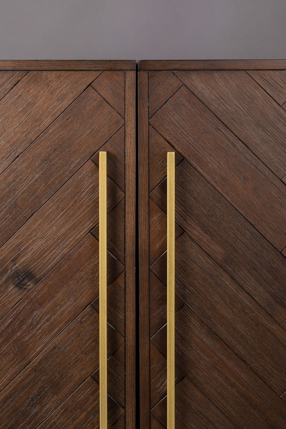 Wood 2-Door Cabinet | Oroa.com