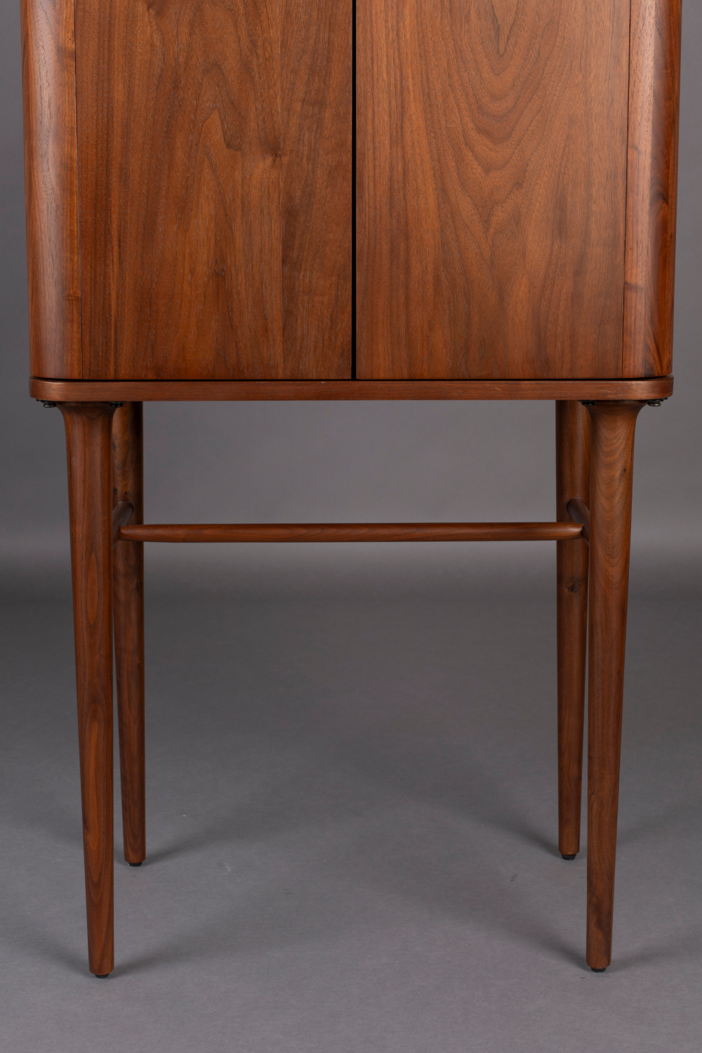 Walnut Veneer Cabinet | Dutchbone Morrison | OROA.com