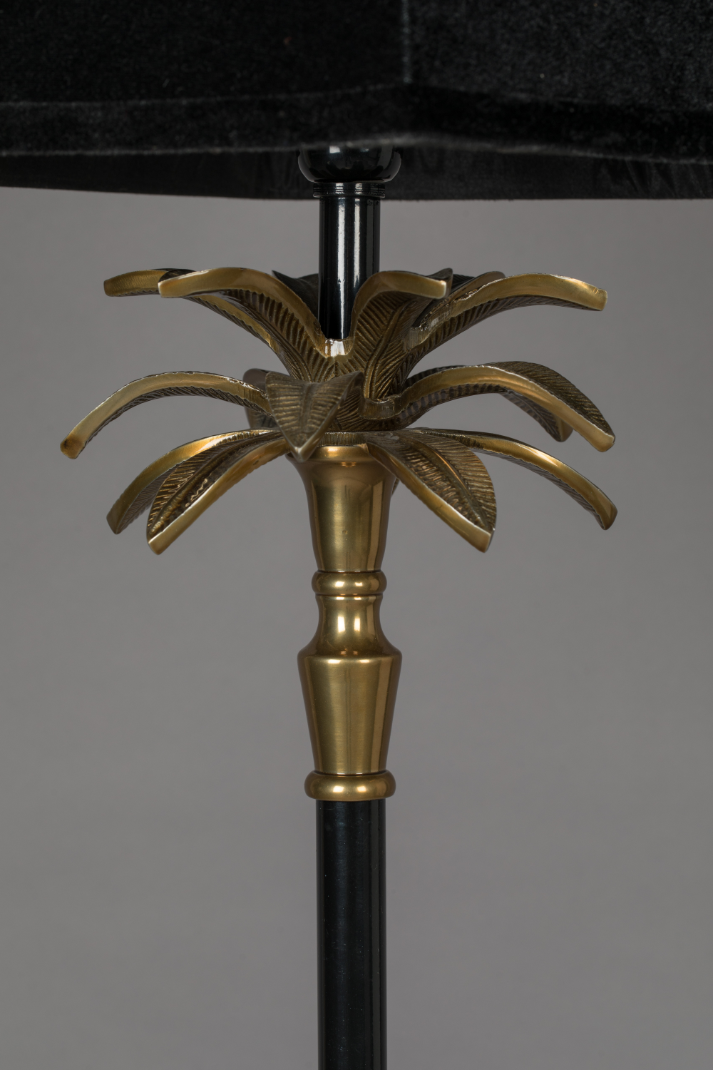 Modern Art Deco Floor Lamp | Dutchbone Cresta | OROA.com