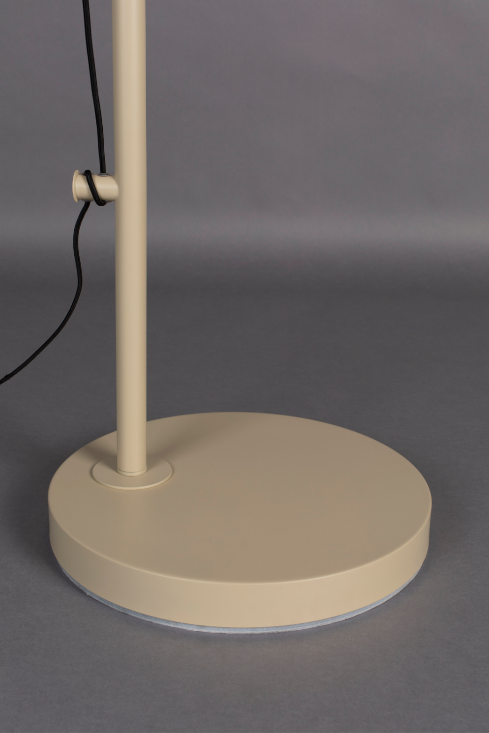 Dome Modern Floor Lamp | Dutchbone Liwa | OROA.com