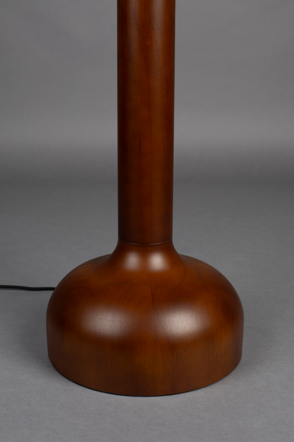 Rubber Wood Floor Lamp | Oroa.com