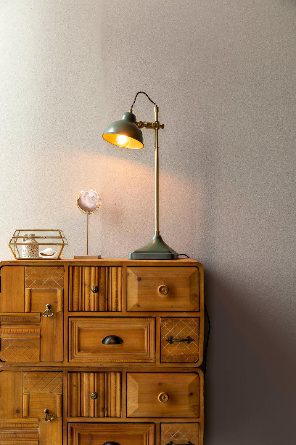 Mid-Century Desk Lamp | Dutchbone Todd | OROA.com