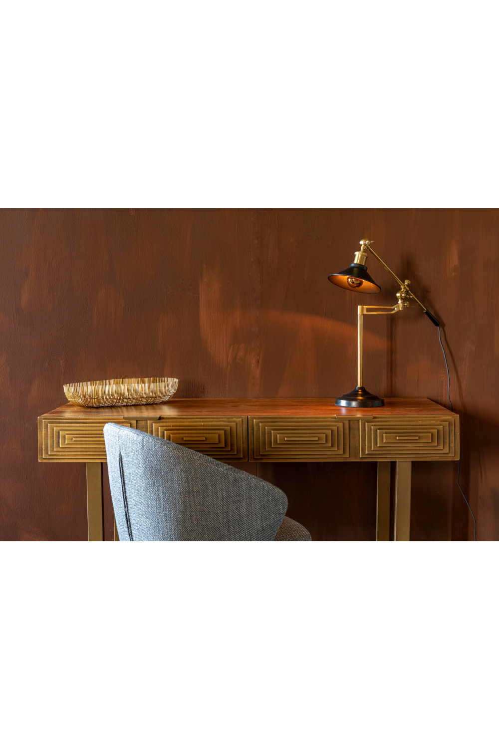 Modern Classic Desk Lamp | Dutchbone Penelope | OROA.com