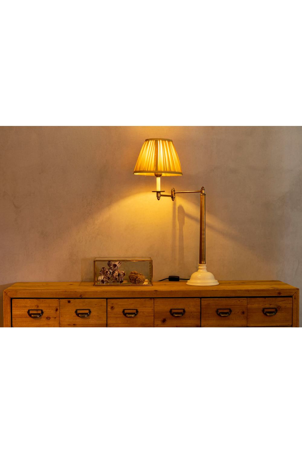 Vintage Style Table Lamp | Dutchbone The Allis | OROA.com