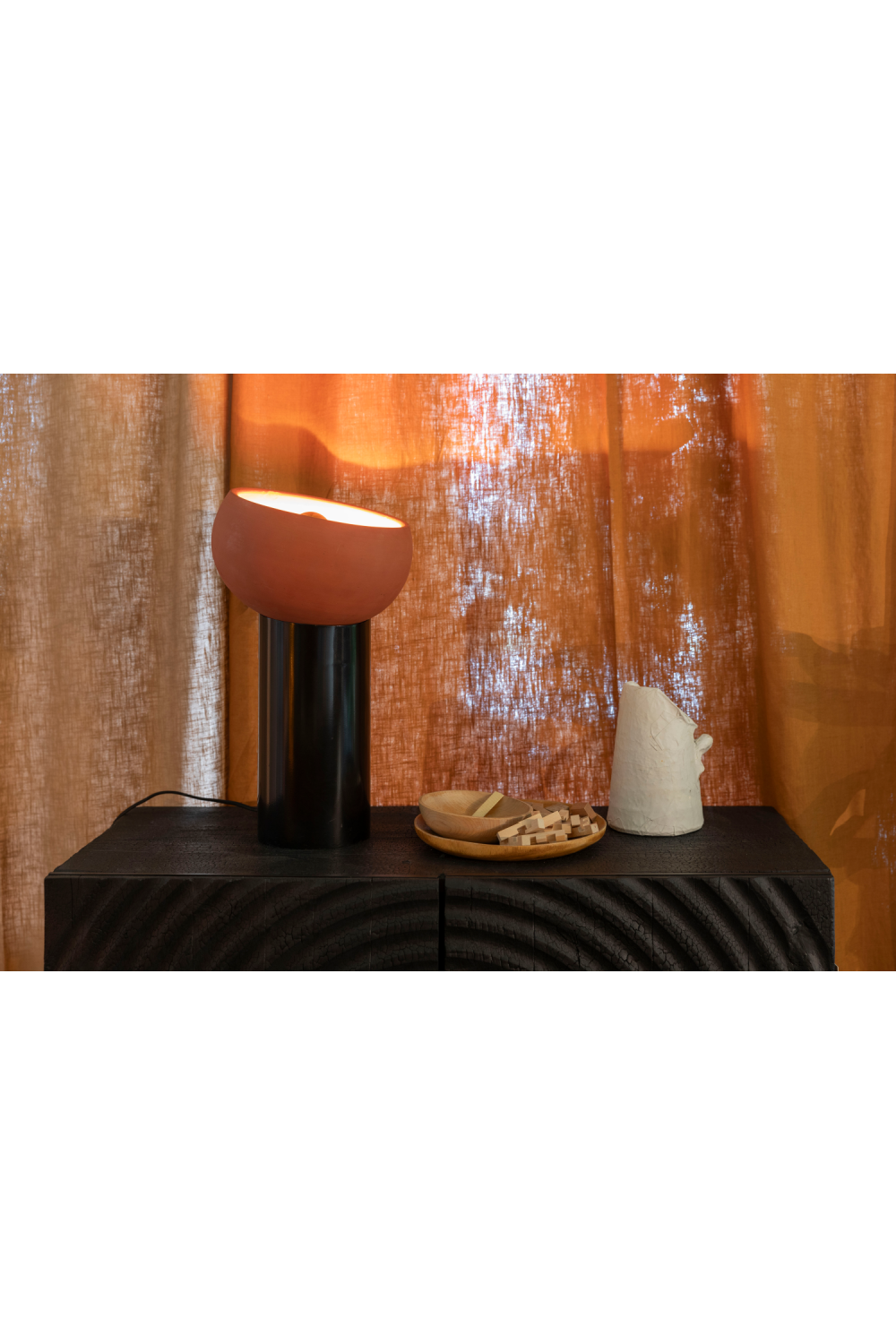 Terracotta Bowl Table Lamp | Dutchbone Zahra | OROA.com