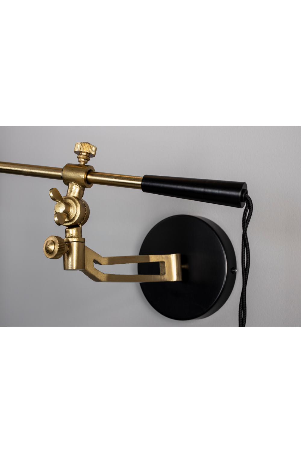 Modern Classic Wall Lamp | Dutchbone Penelope | OROA.com