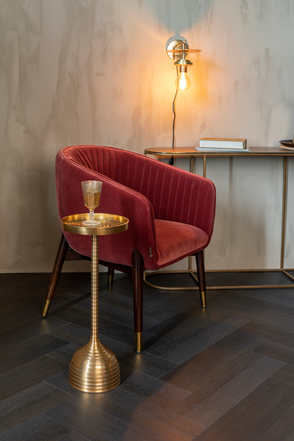 Bronze Classic Wall Lamp | Oroa.com