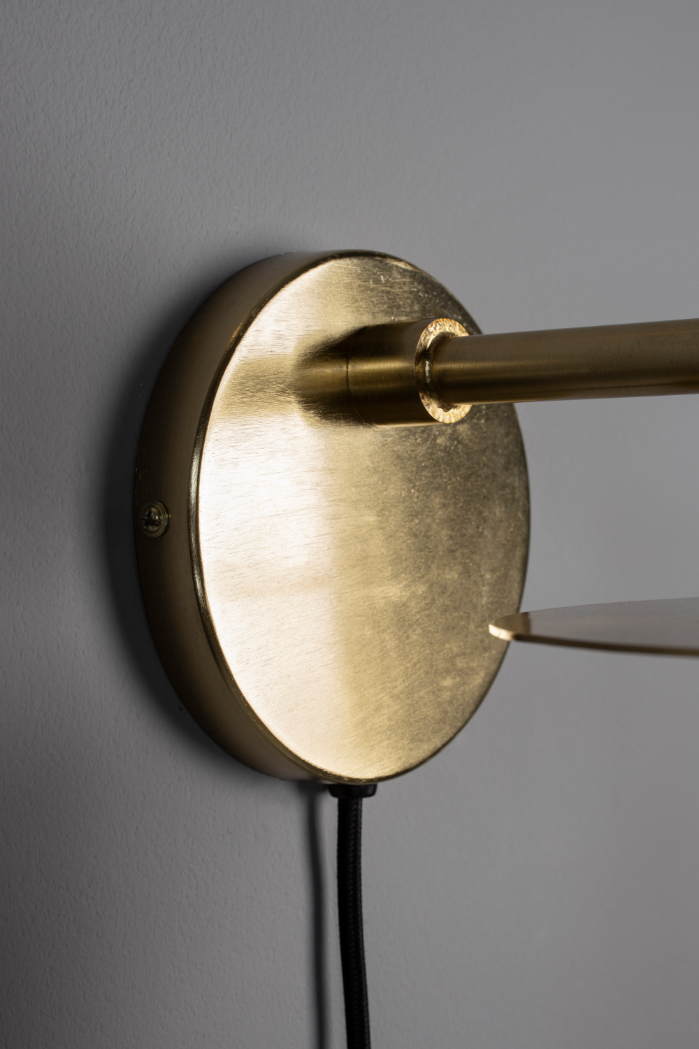 Bronze Classic Wall Lamp | Oroa.com