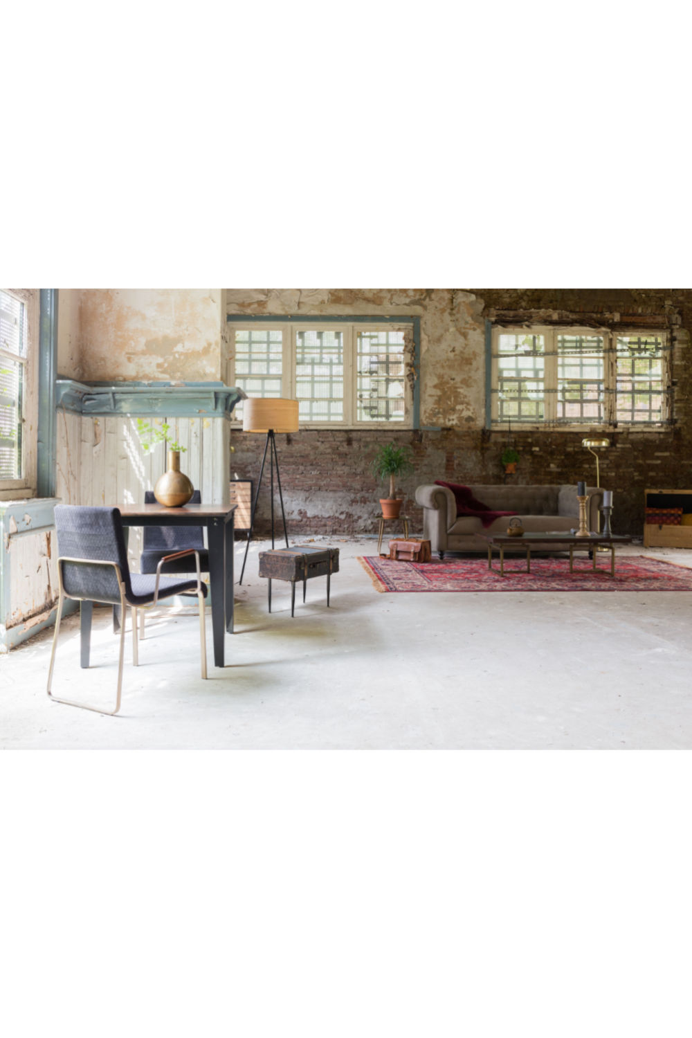 Vintage Style Viscose Carpet 5'7" x 8' | Dutchbone Bid | Oroa.com