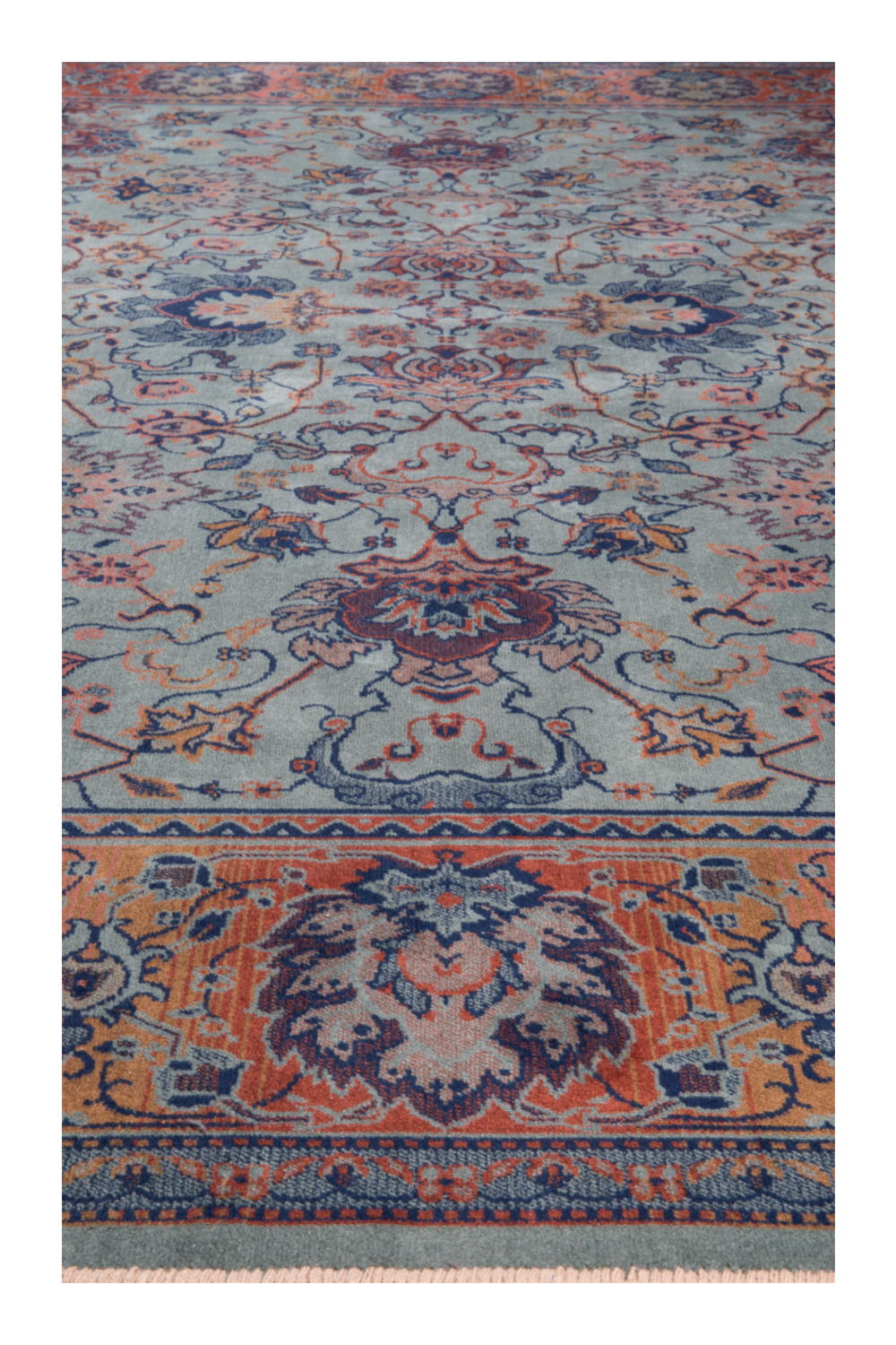 Vintage Style Viscose Carpet 5'7" x 8' | Dutchbone Bid | Oroa.com