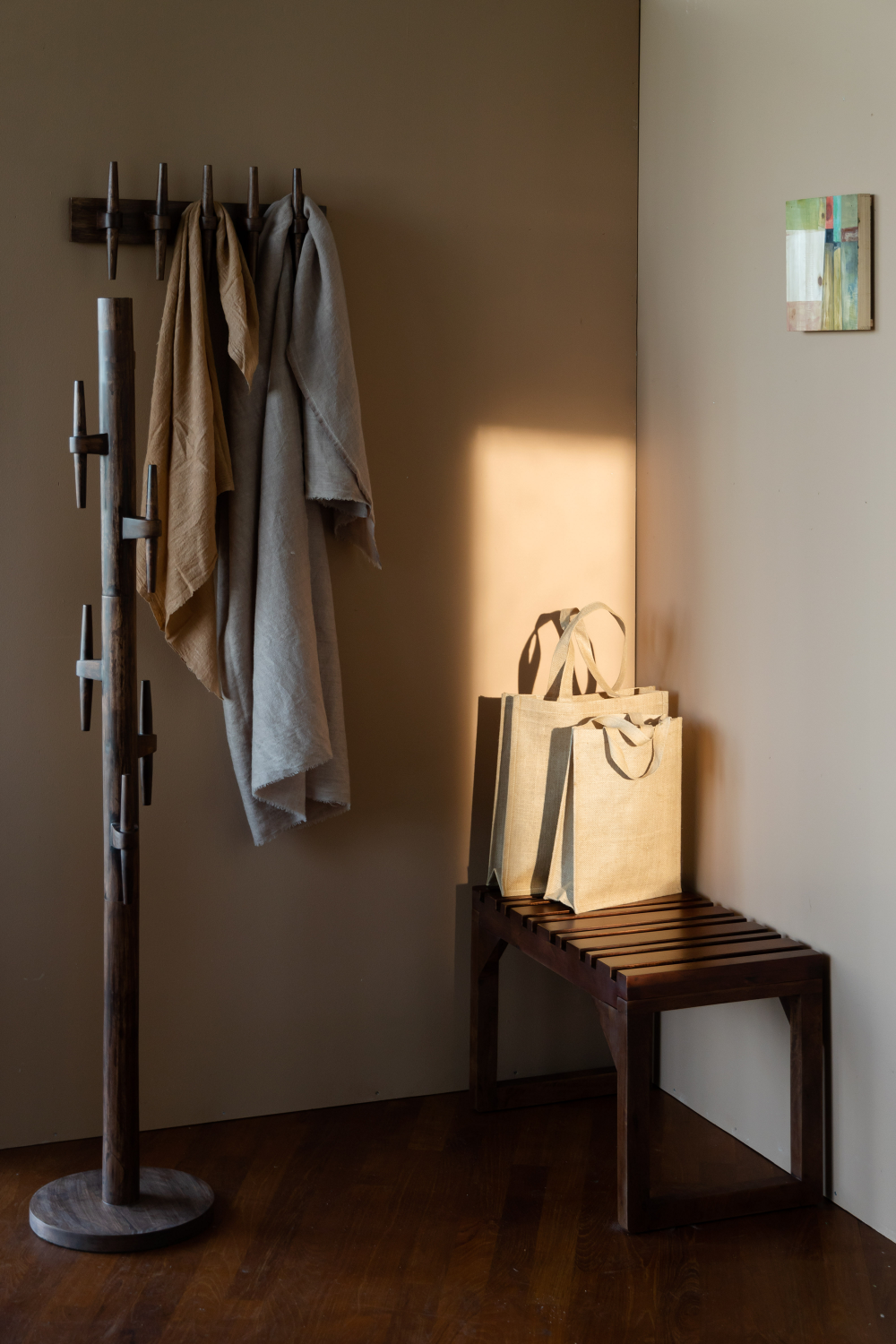 Lacquered Wood Wall Coat Rack | Dutchbone Jakub | OROA.com