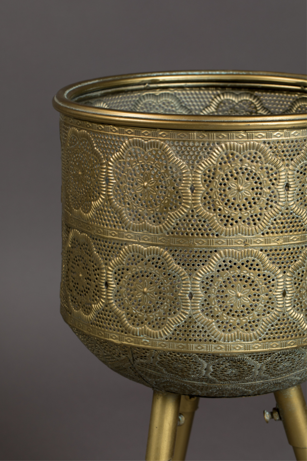 Brass Tripod Plant Stand M | Dutchbone Botanique | DutchFurniture.com