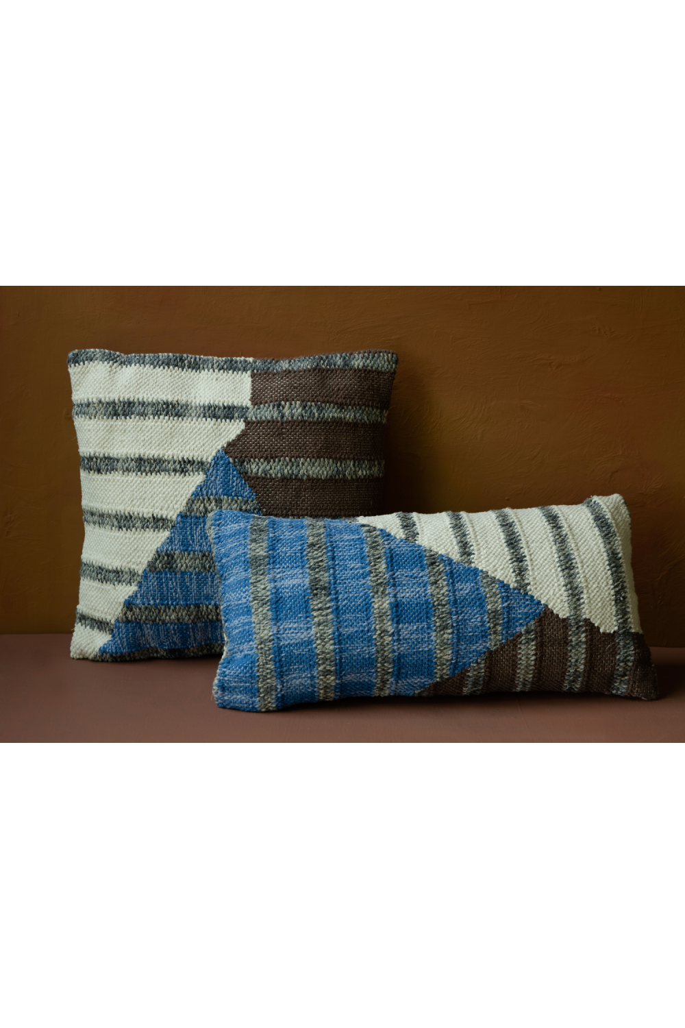 Geometric Patterns Cotton Pillows (2) | Dutchbone Hampton | OROA.com