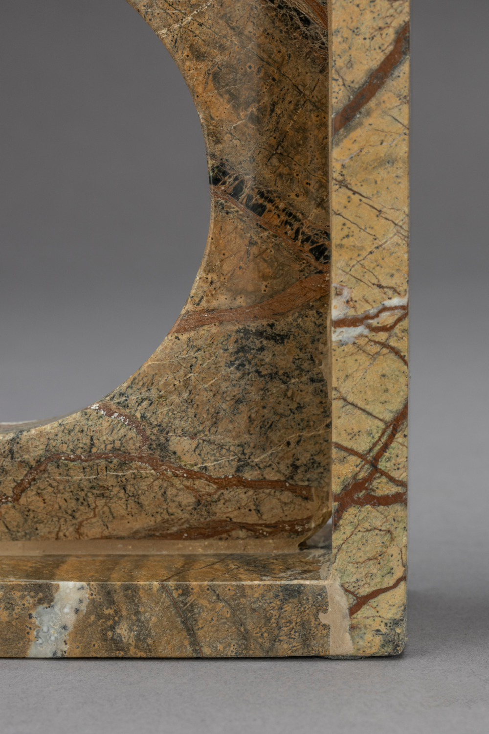 Brown Marble Book Ends (2) | Dutchbone Satpura | OROA.com