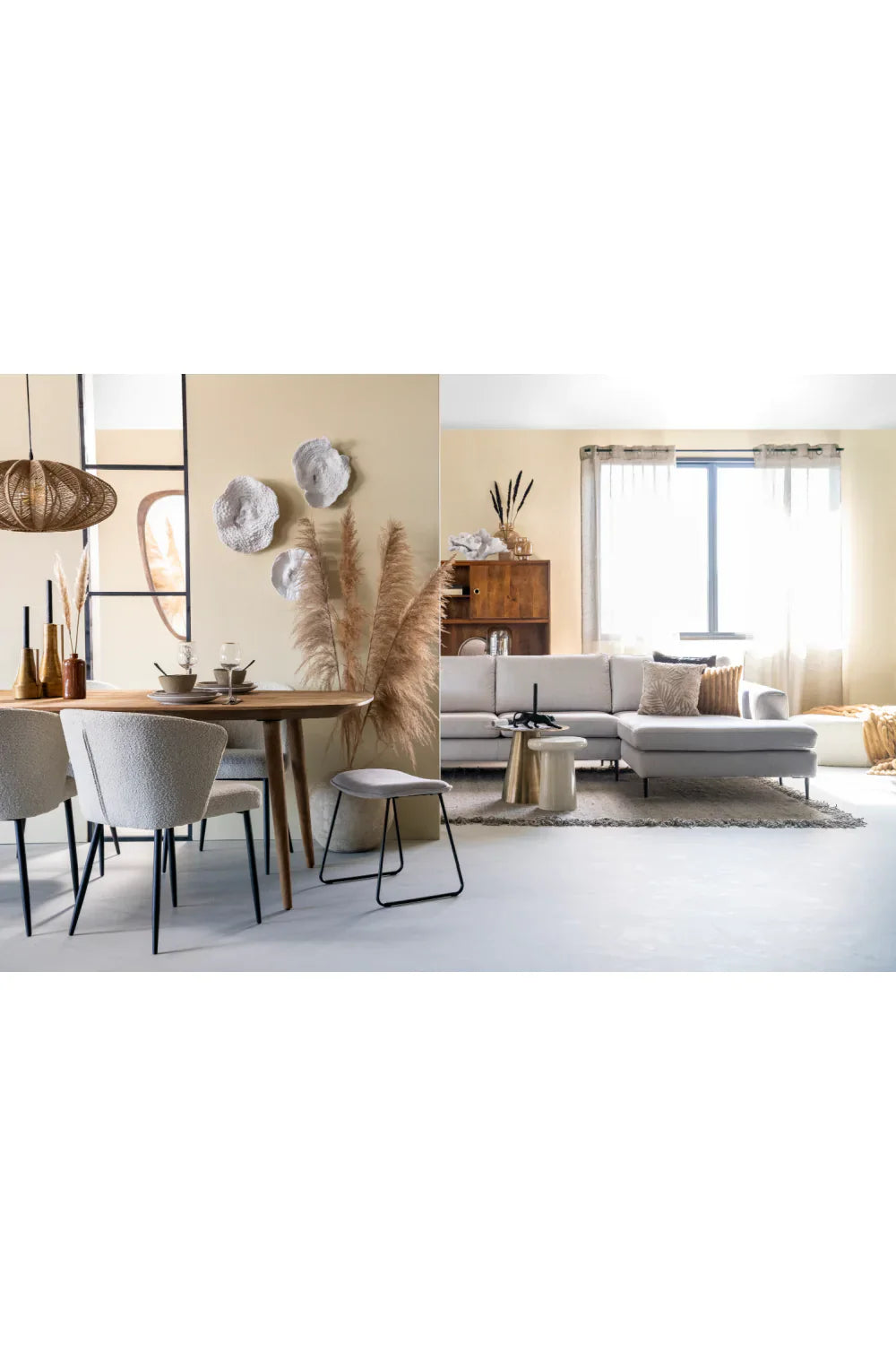 Upholstered Modern Dining Chair | Eleonora Santos | OROA.com